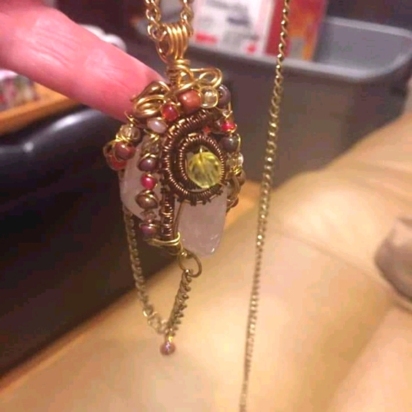 NWT 🇨🇦 Handcrafted in Canada Wire Wrapped Steampunk Pendant - Picture 3 of 3